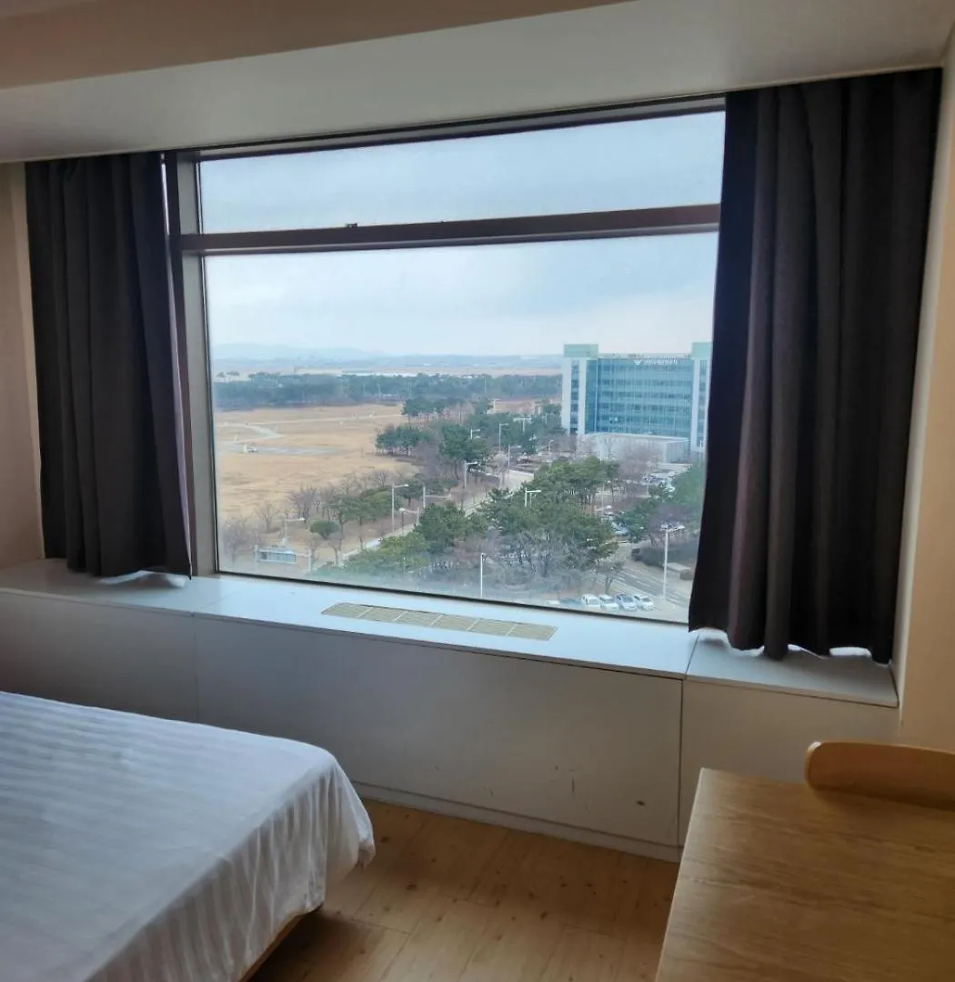 Incheon Airport Yeongjong Guesthouse ホテル