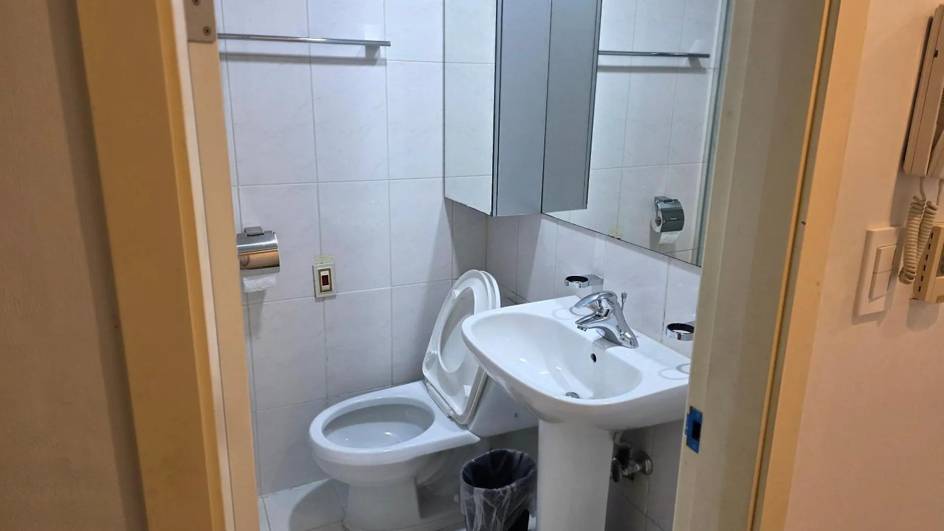 Incheon Airport Yeongjong Guesthouse 2*,  韓国